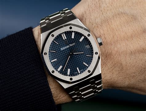 audemars piguet royal oak automatic 33mm|Audemars Piguet royal oak quartz.